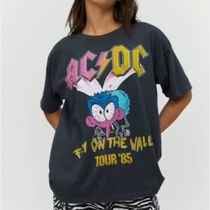 Daydreamer AC/DC Fly on the Wall Tour '85 Kids T-Shirt - Black